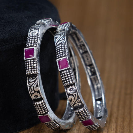 Oxidised bangles with ruby stone - {{ collection.title }} by Prashanti Sarees