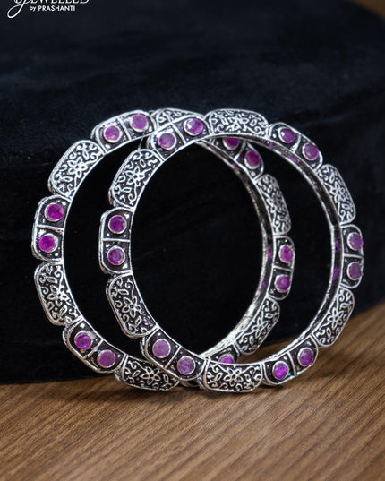 Oxidised bangles with ruby stone - {{ collection.title }} by Prashanti Sarees