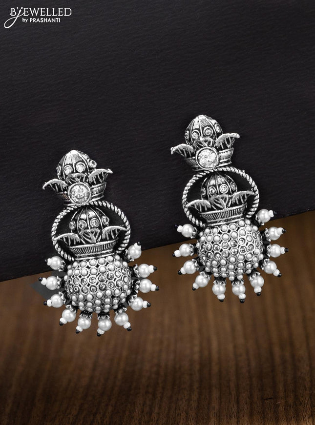 Oxidised earring with cz stones and pearl - {{ collection.title }} by Prashanti Sarees