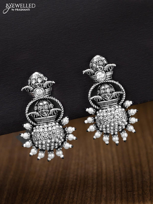 Oxidised earring with cz stones and pearl - {{ collection.title }} by Prashanti Sarees