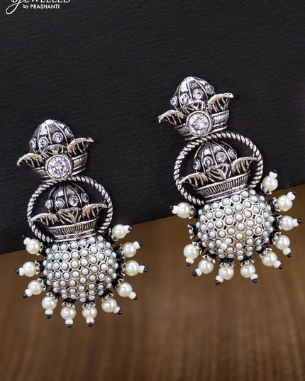 Oxidised earring with cz stones and pearl - {{ collection.title }} by Prashanti Sarees