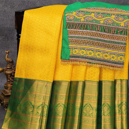 Pure kanjivaram silk saree yellow and green with allover zari woven brocade weaves and long zari woven border & embroidery work blouse - {{ collection.title }} by Prashanti Sarees