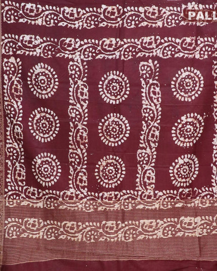 Semi dola saree deep maroon and off white with allover batik prints and kanjivaram style border - {{ collection.title }} by Prashanti Sarees