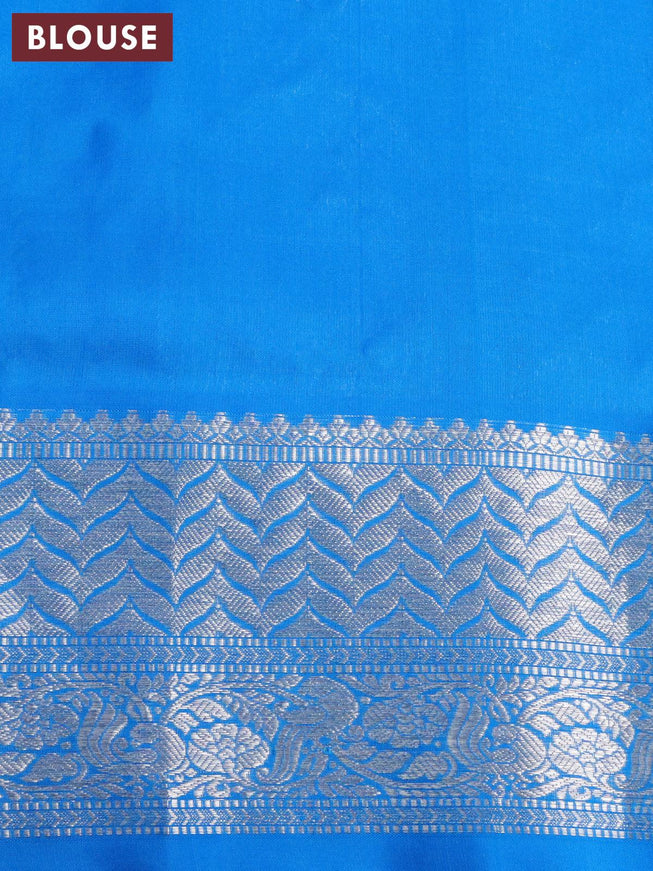 Venkatagiri silk saree dual shade of greenish blue and cs blue with silver zari woven buttas and silver zari woven border - {{ collection.title }} by Prashanti Sarees
