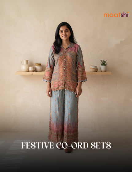 <strong>Rs: 2300/- </strong>Onwards.