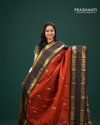 Nalina - Handpicked Kanchipurams