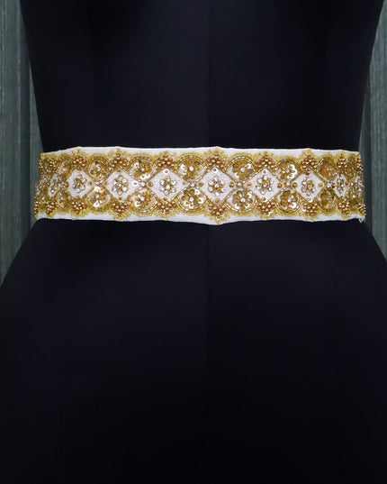 Hip belt off white with stones & sequins work