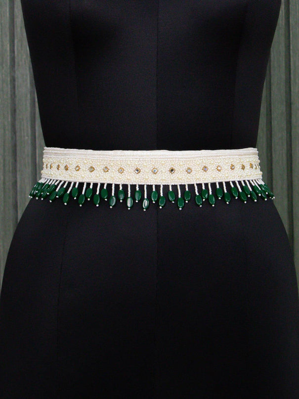 Hip belt off white with white pearls stone & monalisa beads hanging