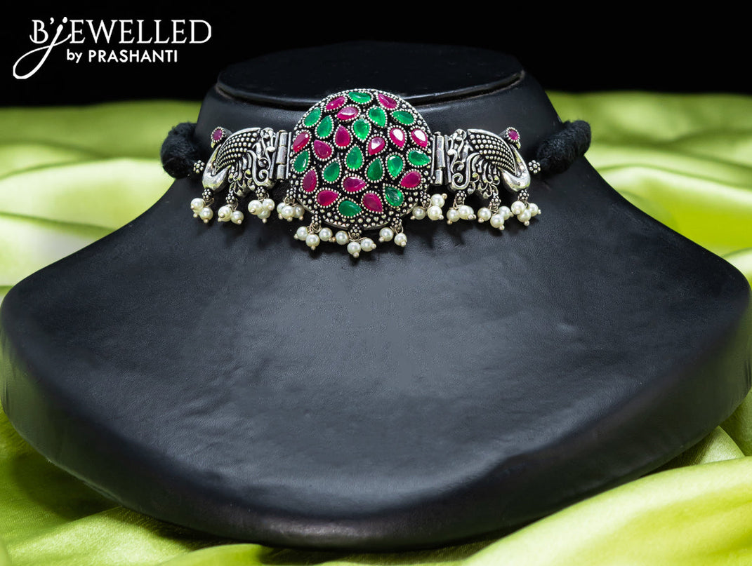 Oxidised choker with kemp stones and pearl hangings