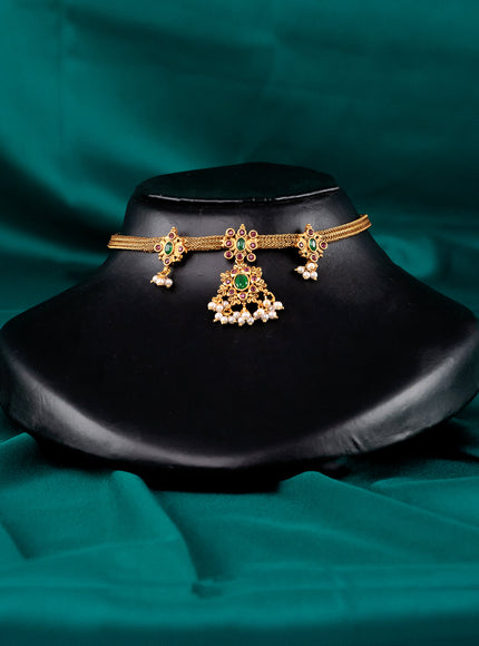 Antique simple necklace with kemp stone pendant and pearl hangings