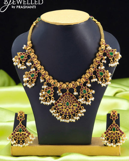 Antique guttapusalu necklace with kemp stones pendant and pearl hangings - {{ collection.title }} by Prashanti Sarees