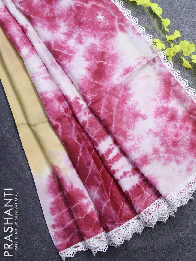 Banana silk saree pale yellow and maroon with tie & dye batik butta prints and corcia lace border - {{ collection.title }} by Prashanti Sarees