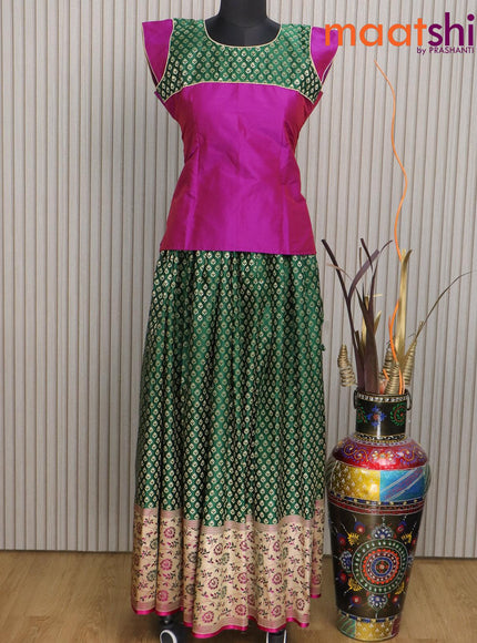 Banarasi kids lehenga purple shade and dark green with patch work neck pattern and zari butta weaves & long floral design border for 15 years - {{ collection.title }} by Prashanti Sarees