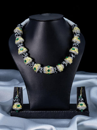 Jaipur beaded necklace with green kemp and cz stones