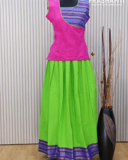 Mangalagiri cotton kids lehanga magent pink and parrot green with patch work neck pattern and zari woven border for 16 years - sleeve attached - {{ collection.title }} by Prashanti Sarees