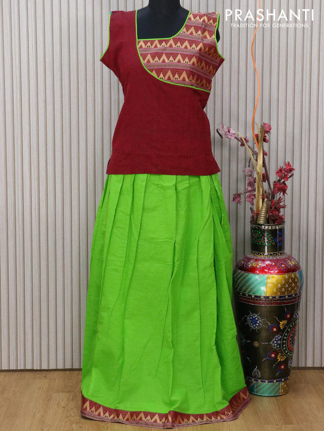 Mangalagiri cotton kids lehanga maroon and green with patch work neck pattern and temple design thread woven border for 16 years - sleeve attached - {{ collection.title }} by Prashanti Sarees