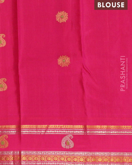 Pure gadwal silk saree green and pink with allover checks golden zari woven paithani buttas and rettapet zari woven butta border - {{ collection.title }} by Prashanti Sarees