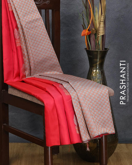Pure kanjivaram silk saree reddish pink and pastel grey with copper & silver zari woven buttas in borderless style - {{ collection.title }} by Prashanti Sarees