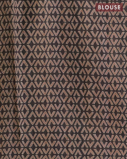 Semi matka saree brown with allover geometric prints and kantha stitch border - {{ collection.title }} by Prashanti Sarees