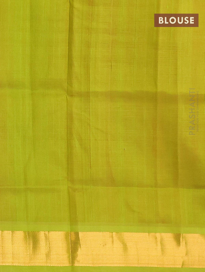 Silk cotton saree red and mehendi green with plain body and zari woven border - {{ collection.title }} by Prashanti Sarees